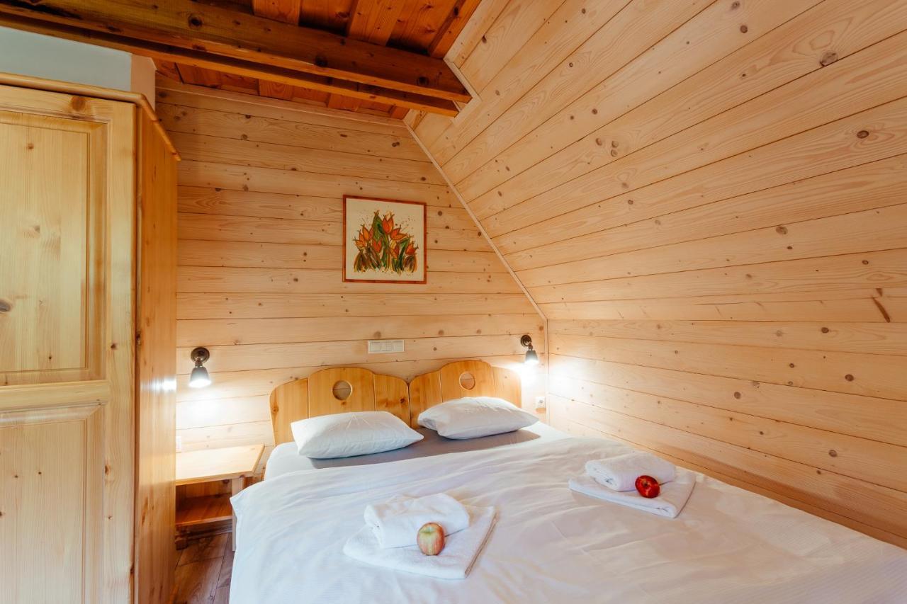 Wellness Rezort Janosikov Dvor Zázrivá Екстериор снимка