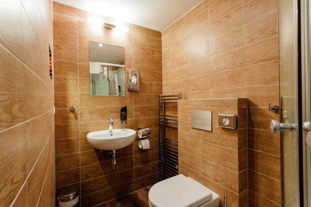 Wellness Rezort Janosikov Dvor Zázrivá Екстериор снимка