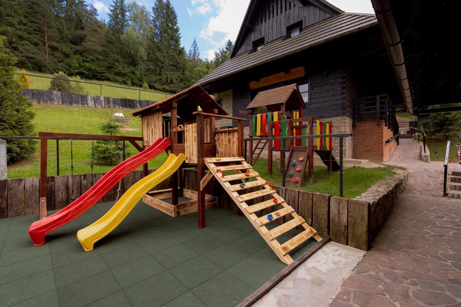 Wellness Rezort Janosikov Dvor Zázrivá Екстериор снимка
